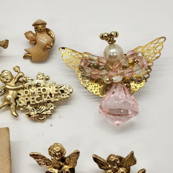 Vtg bulk Lot of 33 resellers Angel cupid Cherub pinback pin lapel brooch - Picture 9 of 12
